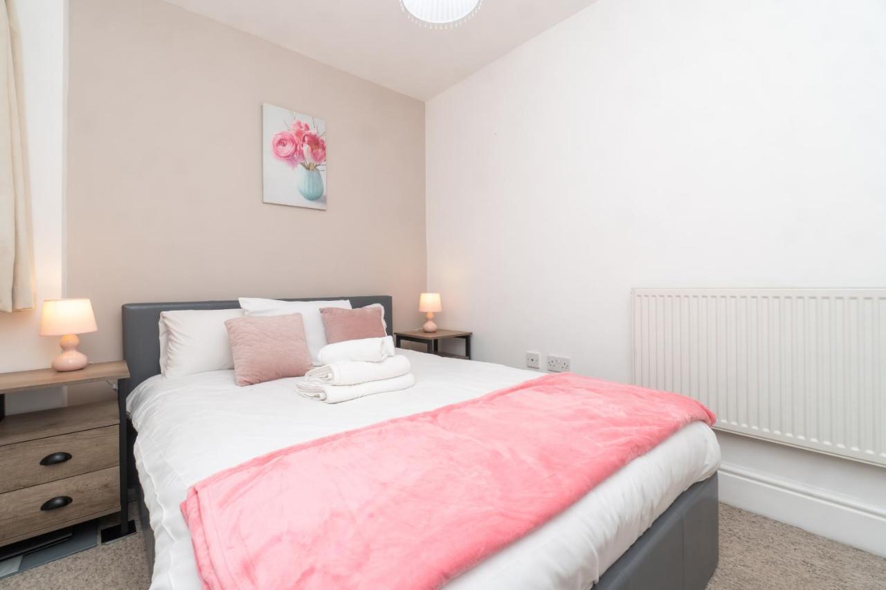 Spacious 2 Bed Southville Flat Near Harbourside Bristol Exterior photo